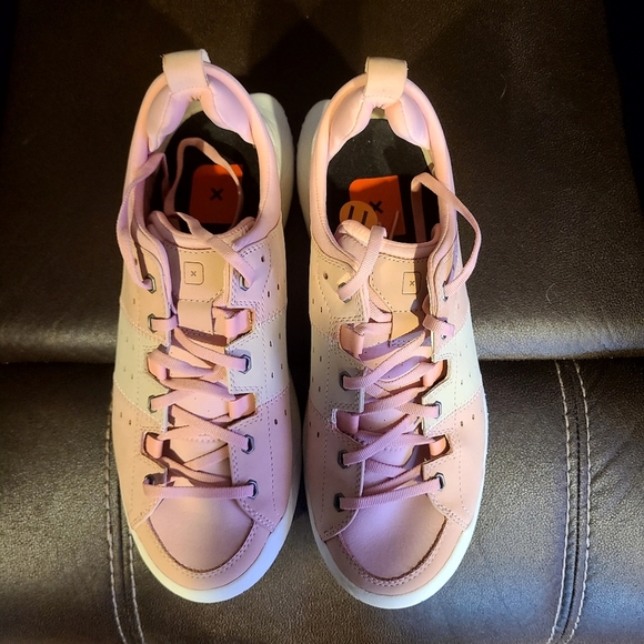 Deckers X Lab Drops New X-SCAPE NBK 2.0 - Picture 2 of 4